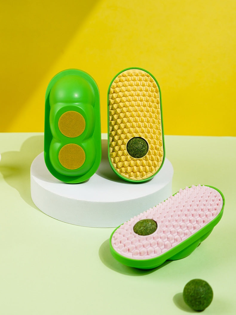Scratch Me Please – Cat Toy That Loves Back